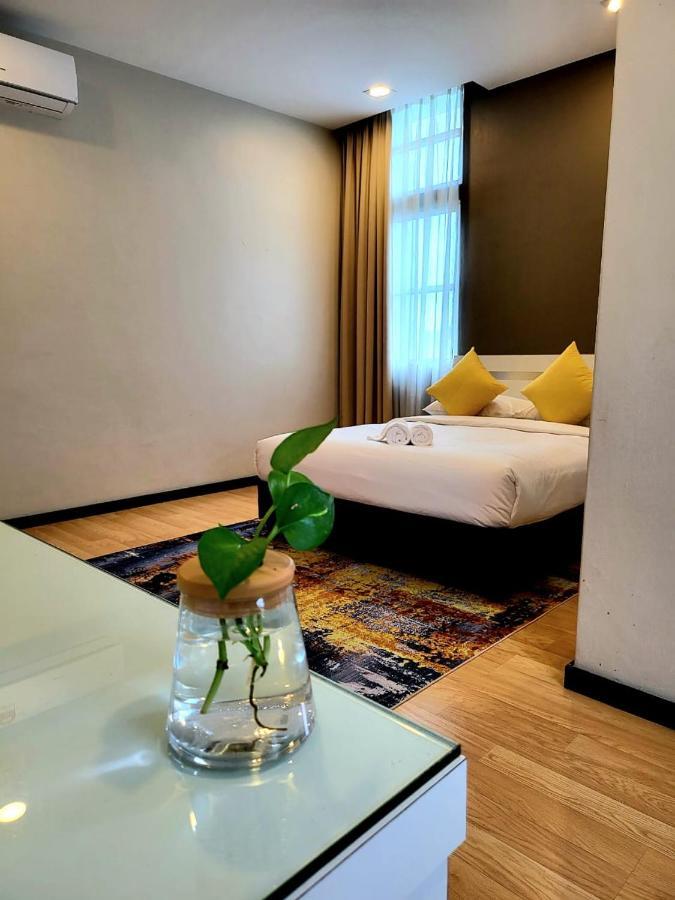 Lovita Hotel Куантан Екстер'єр фото