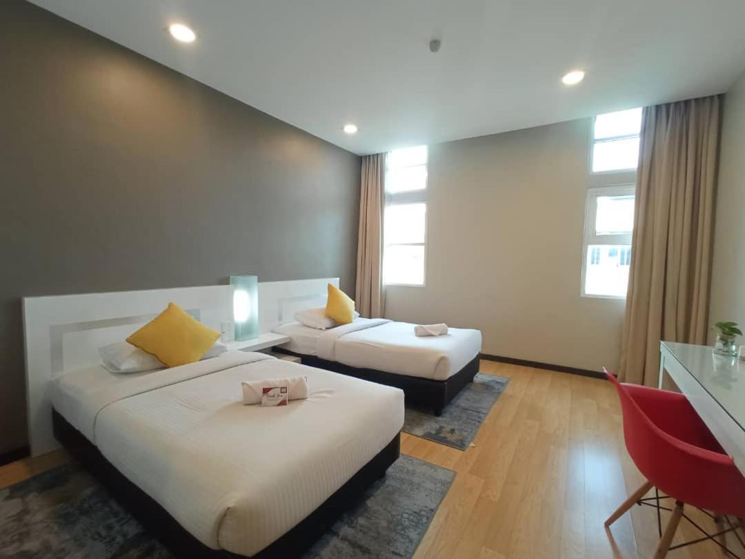 Lovita Hotel Куантан Екстер'єр фото