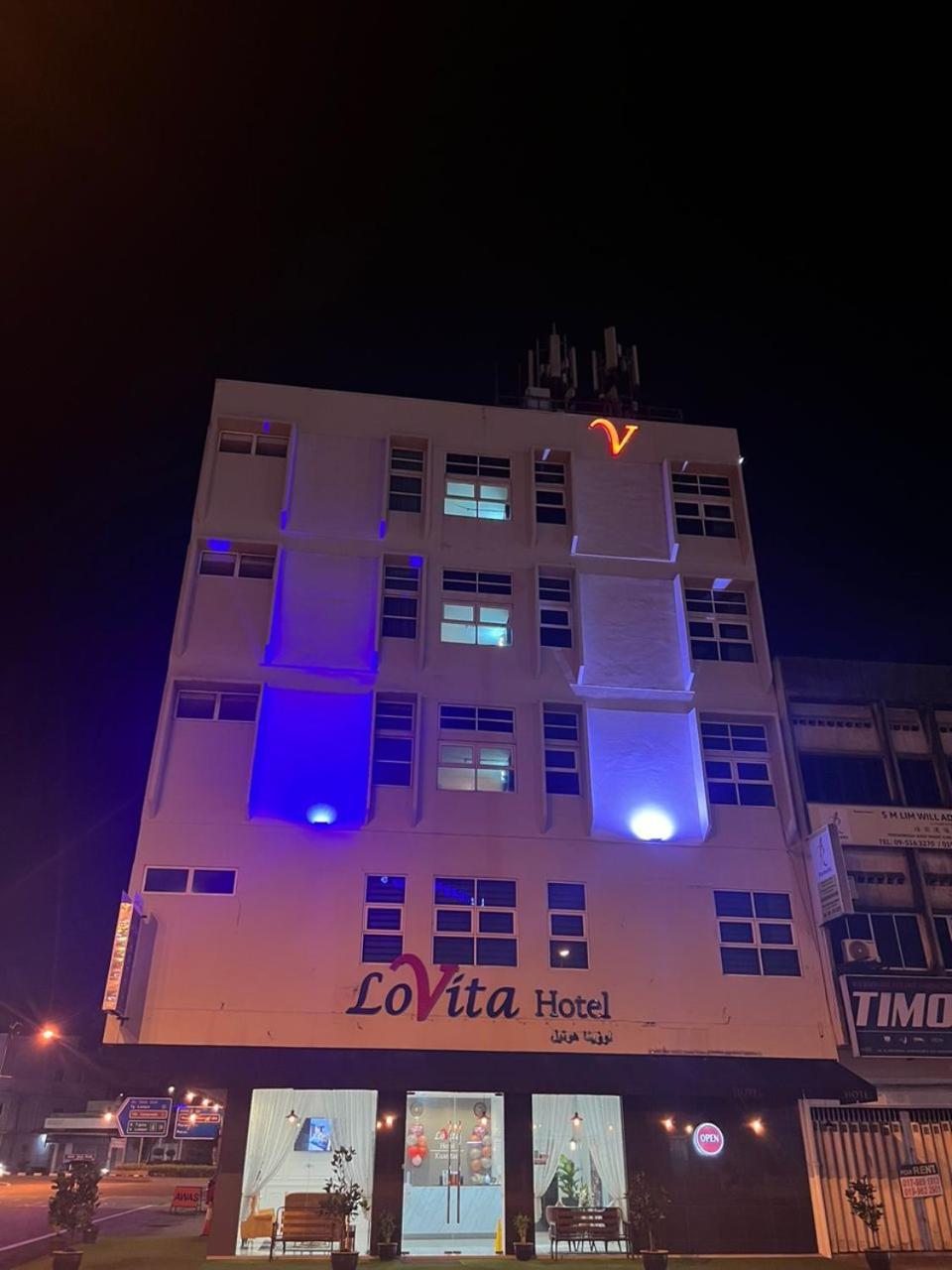 Lovita Hotel Куантан Екстер'єр фото