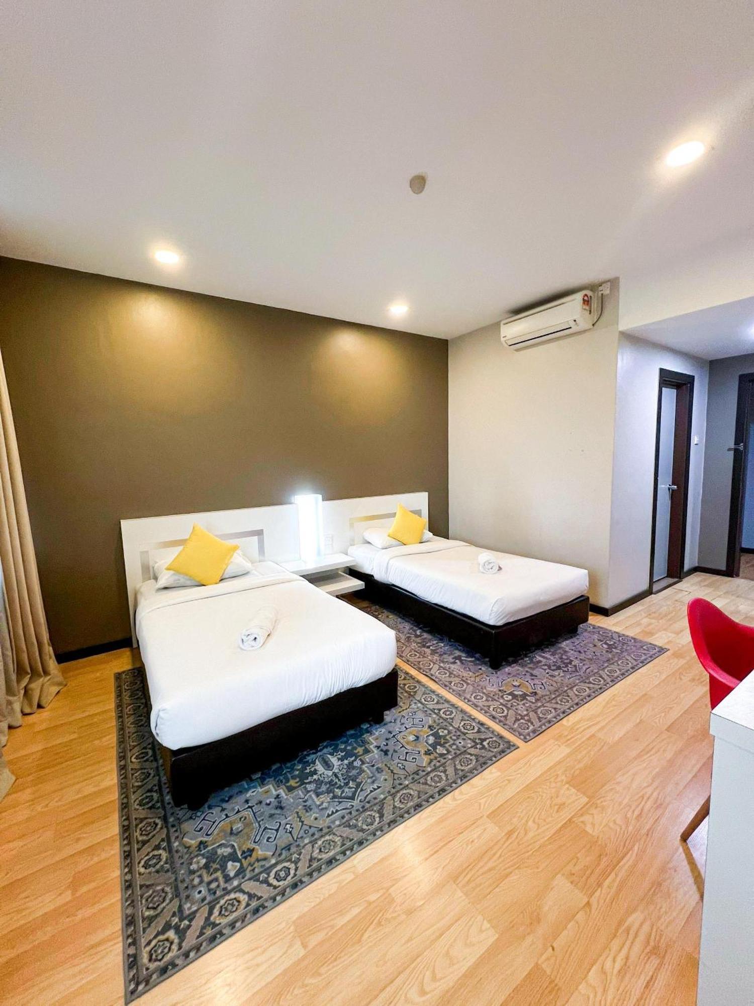 Lovita Hotel Куантан Екстер'єр фото