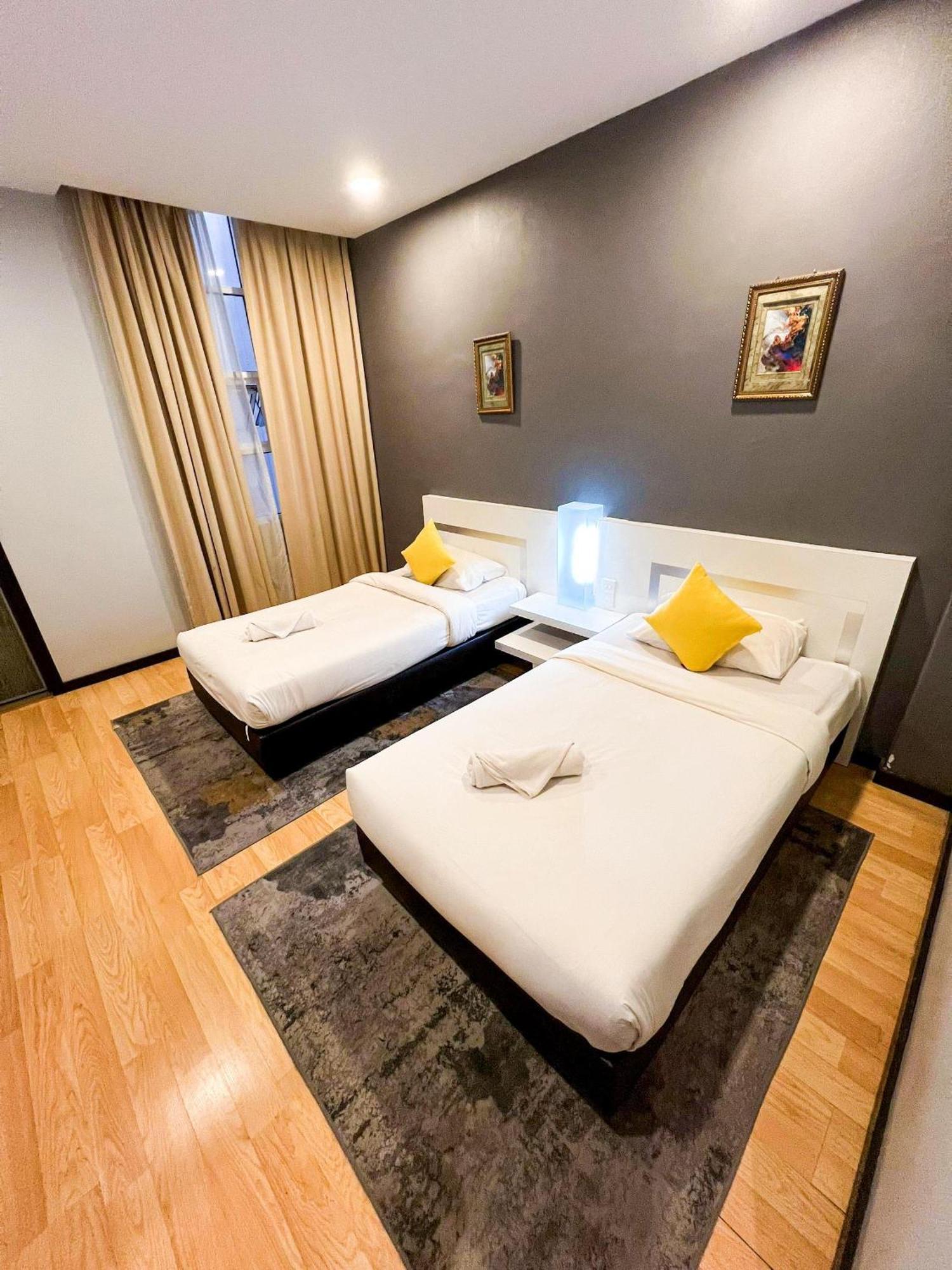 Lovita Hotel Куантан Екстер'єр фото