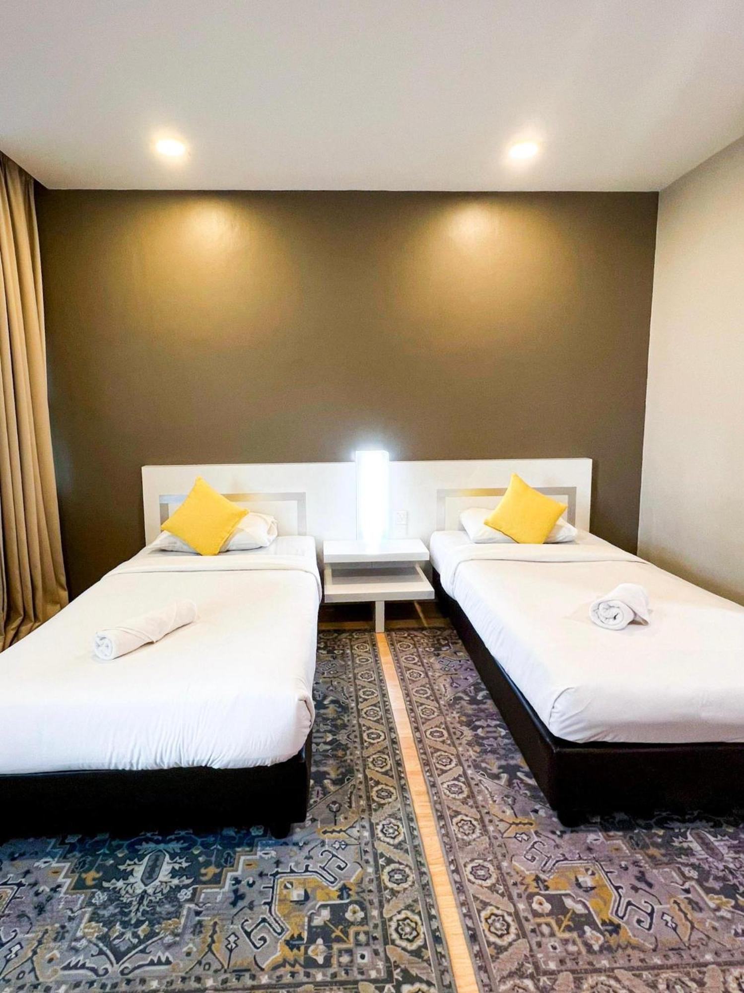 Lovita Hotel Куантан Екстер'єр фото